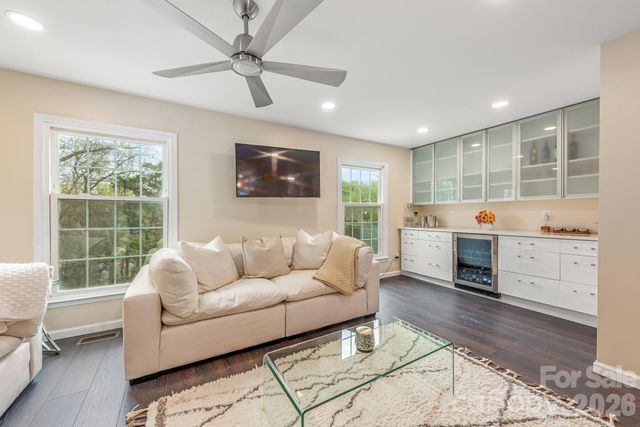 8308 Knights Bridge Road, Charlotte, NC 28210