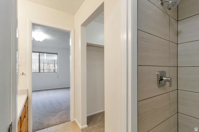 359 E 700 S, Farmington, UT 84025