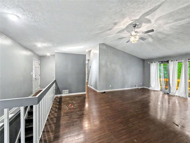 1740 Deer Run Drive SW, Conyers, GA 30094