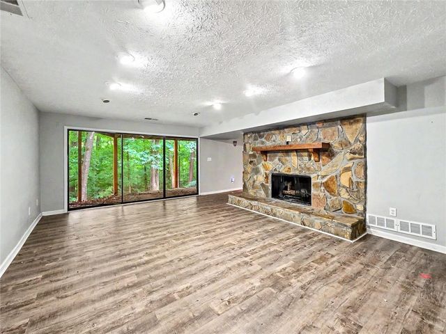 1740 Deer Run Drive SW, Conyers, GA 30094