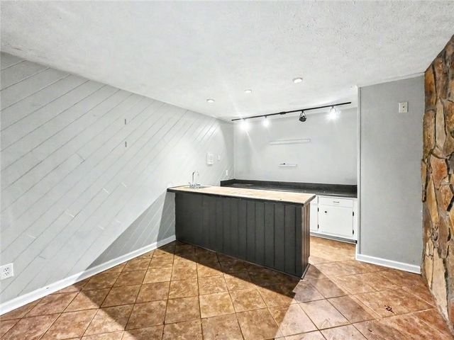 1740 Deer Run Drive SW, Conyers, GA 30094