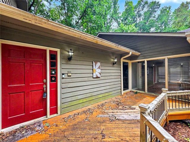 1740 Deer Run Drive SW, Conyers, GA 30094