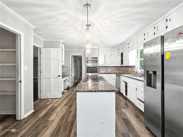 1740 Deer Run Drive SW, Conyers, GA 30094