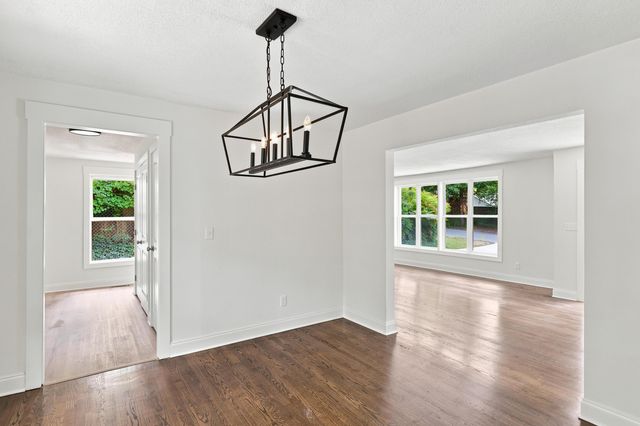 842 Brookfield Avenue, Chattanooga, TN 37412