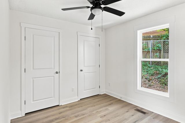842 Brookfield Avenue, Chattanooga, TN 37412