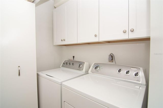 5635 GOLF POINTE DRIVE 101, Sarasota, FL 34243