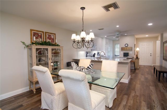 5635 GOLF POINTE DRIVE 101, Sarasota, FL 34243