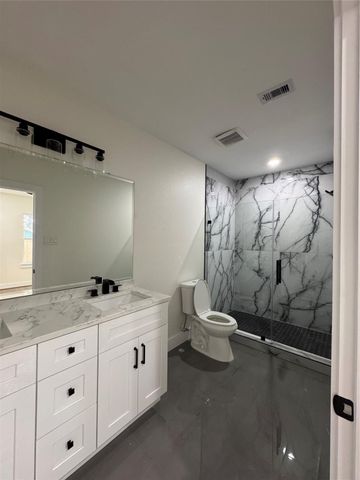 923 Adele Street, Houston, TX 77009