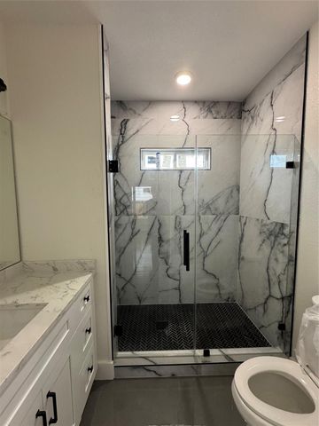 923 Adele Street, Houston, TX 77009