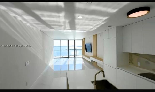 700 NE 24th Street 1505, Miami, FL 33137