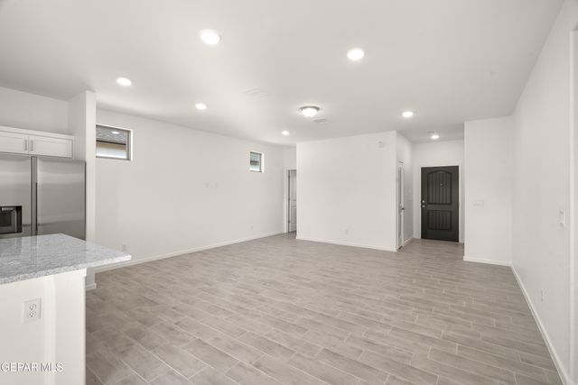 13833 Summer Wave Avenue, El Paso, TX 79928