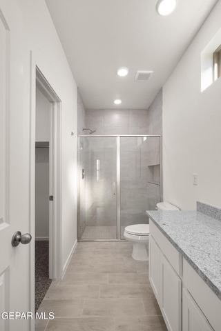 13833 Summer Wave Avenue, El Paso, TX 79928