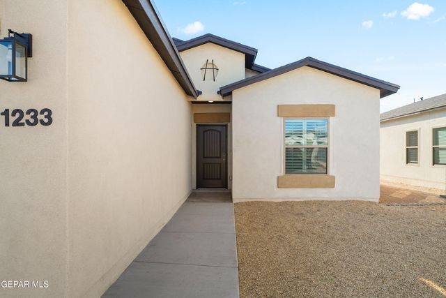 13833 Summer Wave Avenue, El Paso, TX 79928