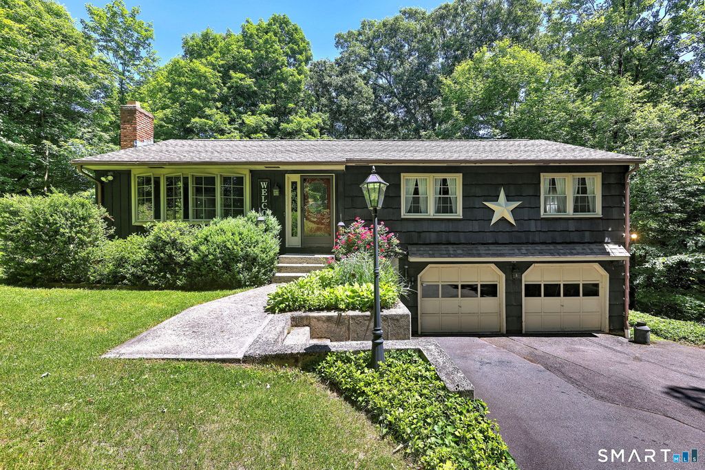 128 Cedar Lane, Beacon Falls, CT 06403