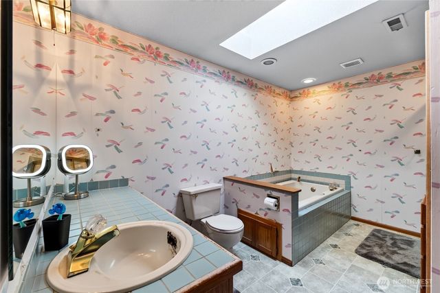 6412 45th Street W, University Place, WA 98466