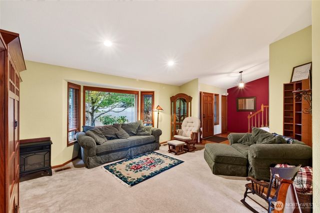 6412 45th Street W, University Place, WA 98466