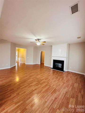 8419 Heron Glen Drive, Charlotte, NC 28269