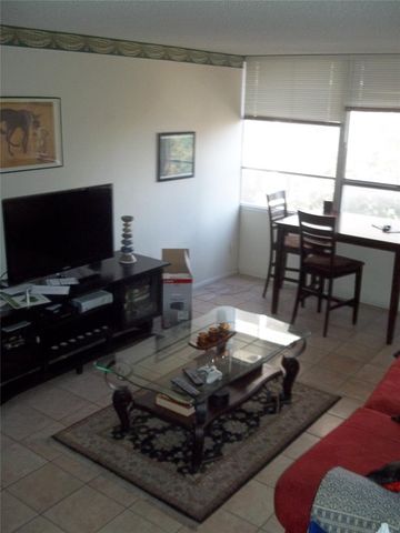 1800 Lavaca ST 416, Austin, TX 78701