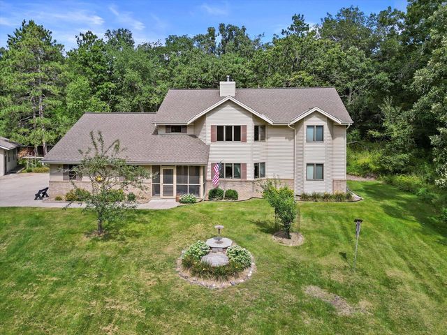 W361S4901 Wildflower COURT, Dousman, WI 53118