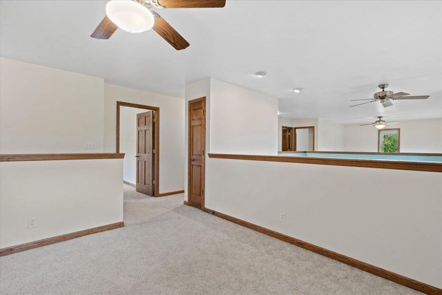 W361S4901 Wildflower COURT, Dousman, WI 53118