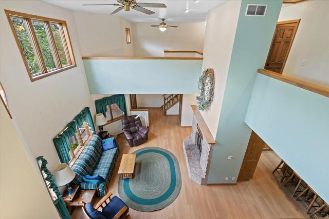 W361S4901 Wildflower COURT, Dousman, WI 53118
