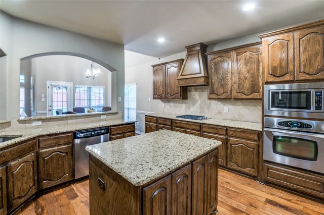 3032 Larreta, Grand Prairie, TX 75054