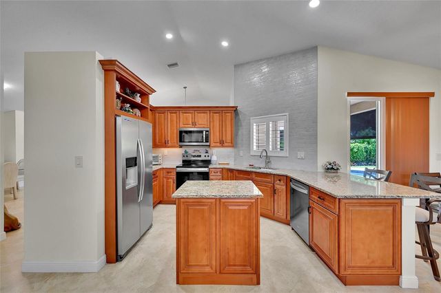4910 NW 104th Avenue, Coral Springs, FL 33076