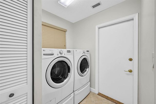 4910 NW 104th Avenue, Coral Springs, FL 33076