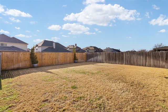 11705 Cottontail Drive, Fort Worth, TX 76244