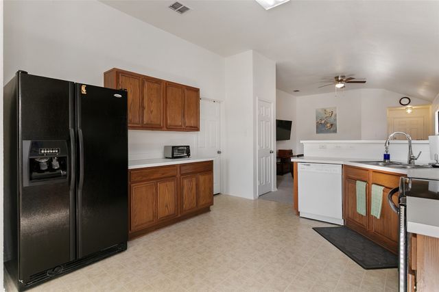 11705 Cottontail Drive, Fort Worth, TX 76244