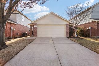 11705 Cottontail Drive, Fort Worth, TX 76244