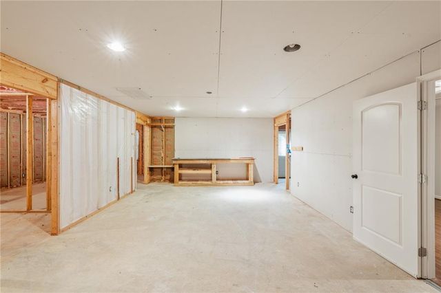 160 Winter Park Lane, Powder Springs, GA 30127