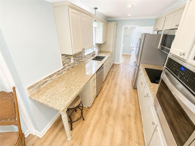 2148 Eastwood Drive SW, Snellville, GA 30078