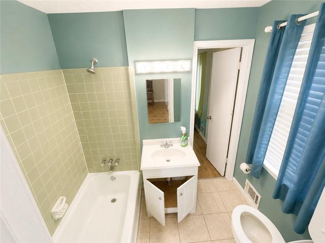2148 Eastwood Drive SW, Snellville, GA 30078