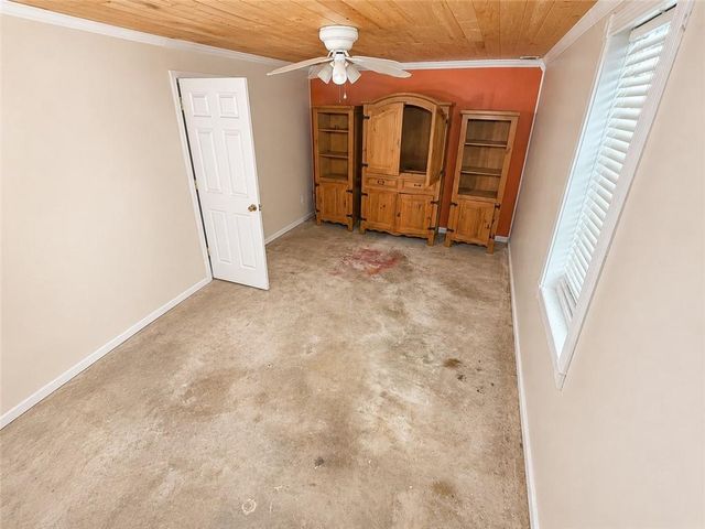 2148 Eastwood Drive SW, Snellville, GA 30078