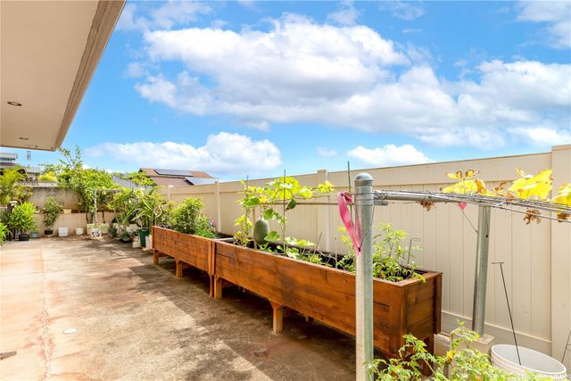 94-488 Ahaula Street, Mililani, HI 96789