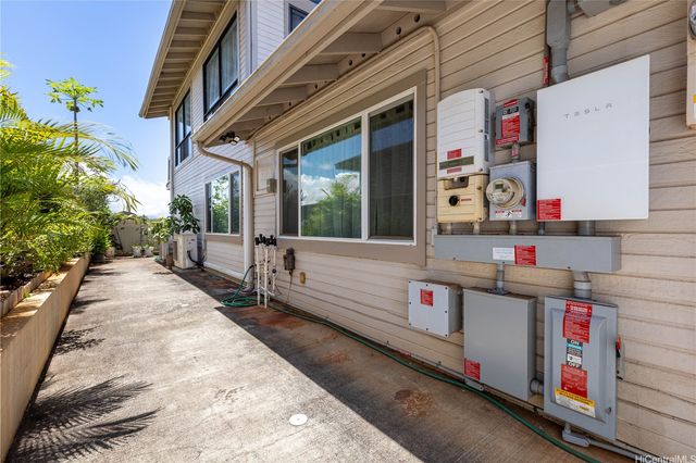 94-488 Ahaula Street, Mililani, HI 96789