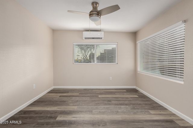 10516 W Peoria Avenue, Sun City, AZ 85351