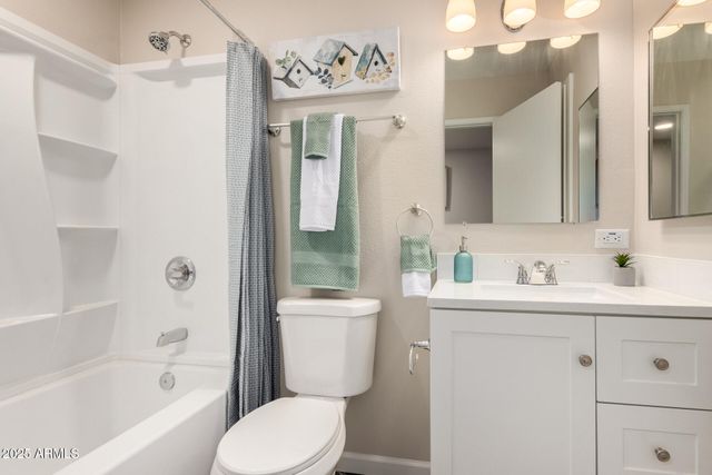 10516 W Peoria Avenue, Sun City, AZ 85351