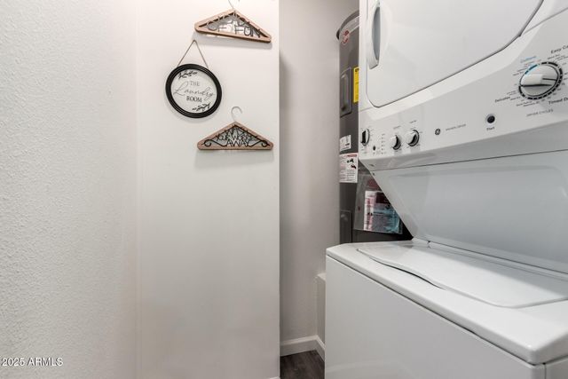 10516 W Peoria Avenue, Sun City, AZ 85351