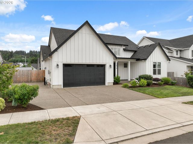 1474 MEADOW Ave, Silverton, OR 97381