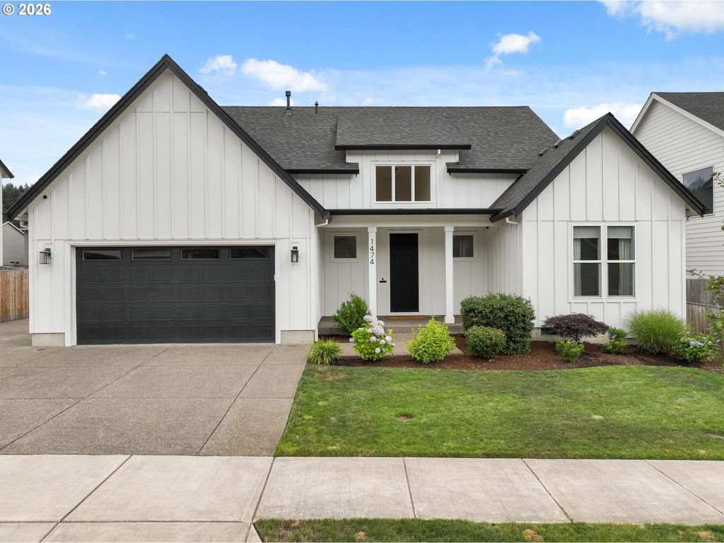 1474 MEADOW Ave, Silverton, OR 97381