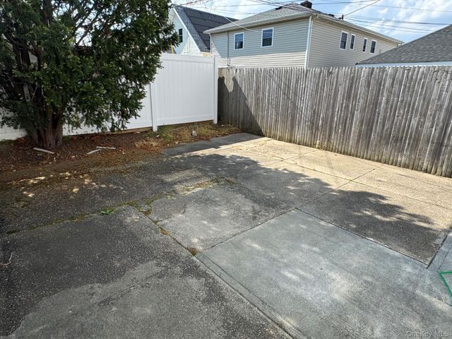 507 Laurelton Boulevard 2, Long Beach, NY 11561