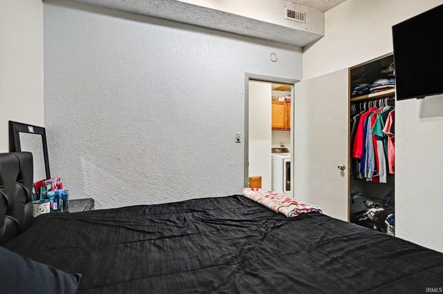 27741 A Court, Elkhart, IN 46514