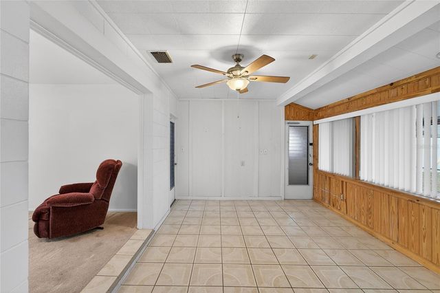 1204 HACIENDA DRIVE, Sun City Center, FL 33573