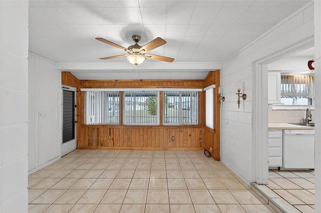 1204 HACIENDA DRIVE, Sun City Center, FL 33573