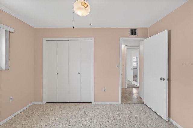 1204 HACIENDA DRIVE, Sun City Center, FL 33573