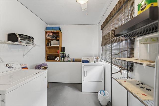 1204 HACIENDA DRIVE, Sun City Center, FL 33573