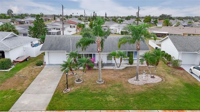 1204 HACIENDA DRIVE, Sun City Center, FL 33573