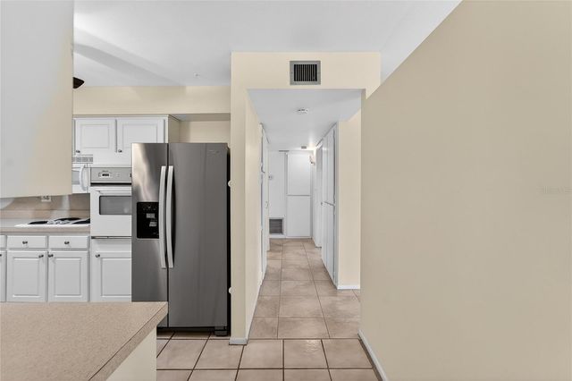 1204 HACIENDA DRIVE, Sun City Center, FL 33573